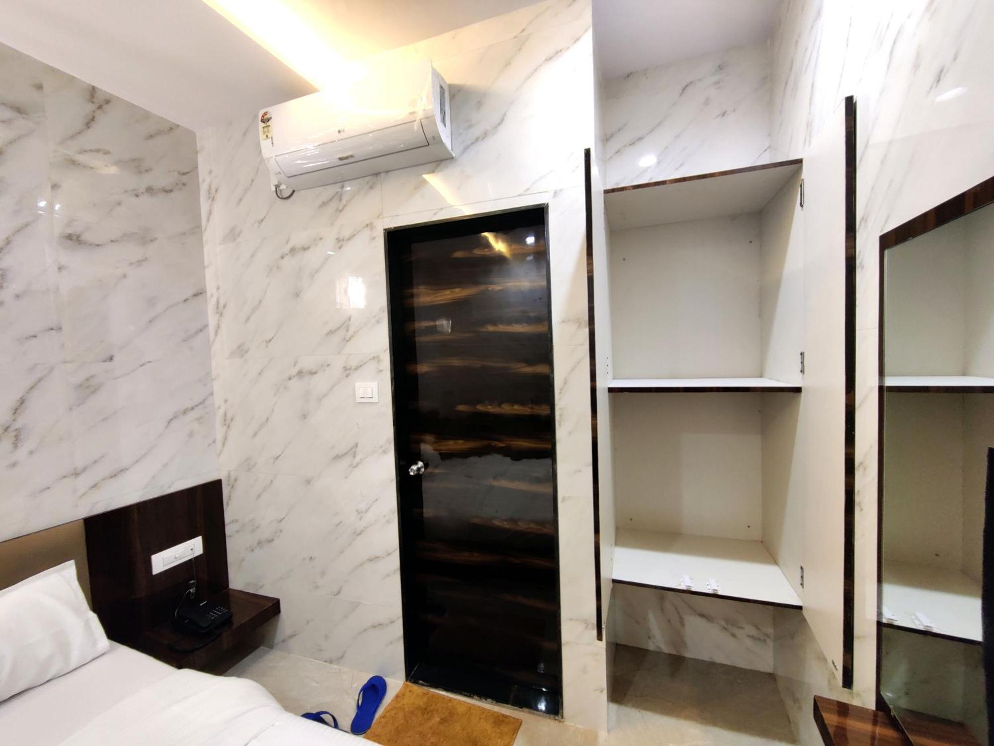 Hotel Comfy Inn Mumbai Exterior foto